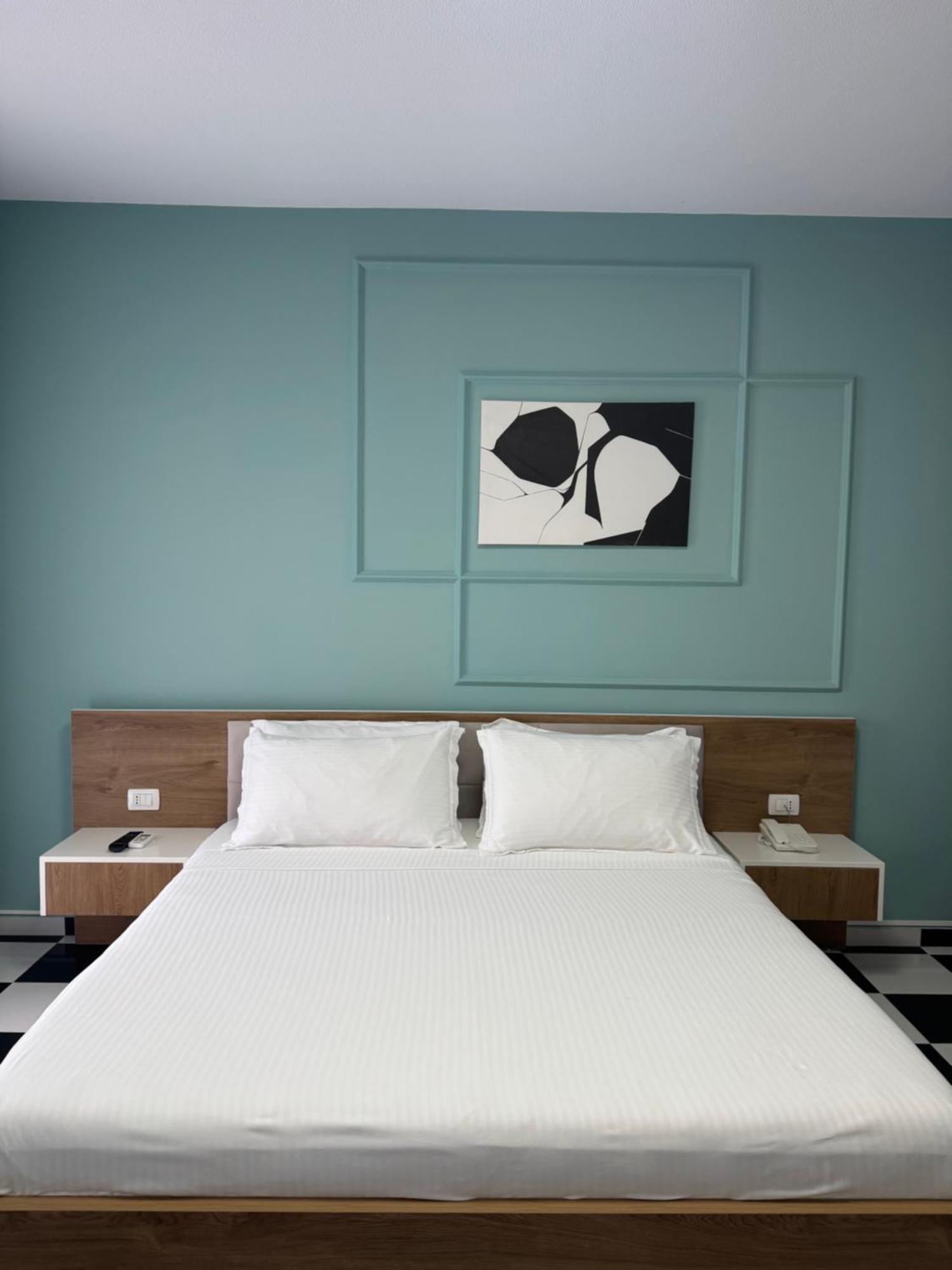 Compas Boutique Hotel Голем Екстериор снимка