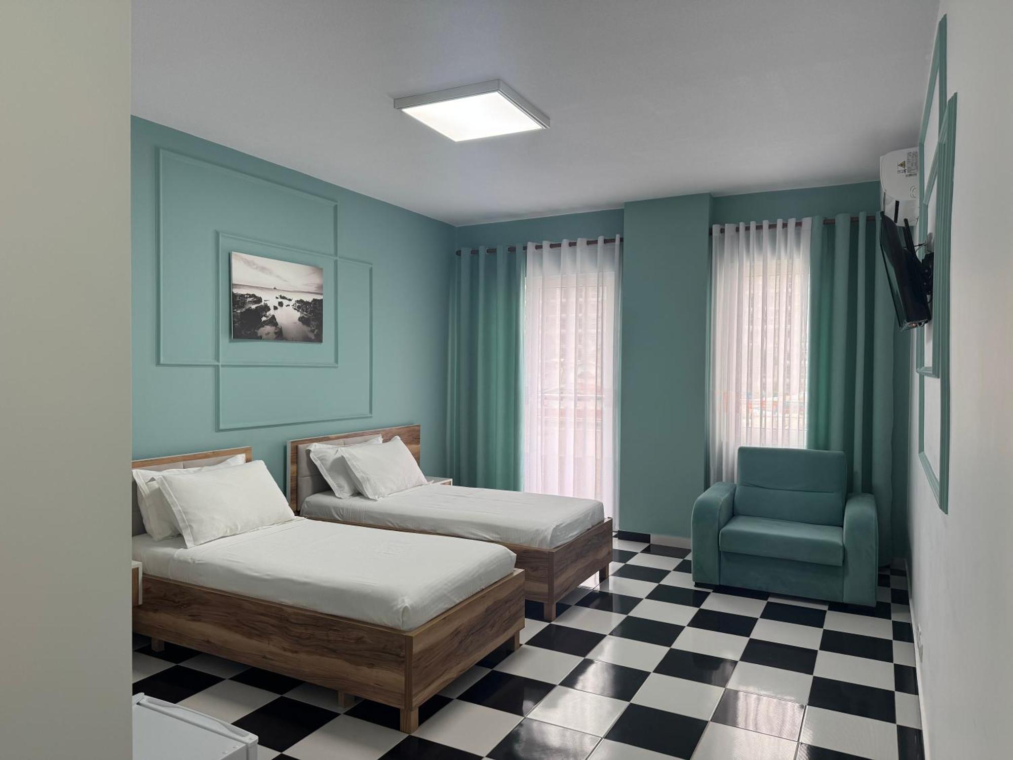 Compas Boutique Hotel Голем Екстериор снимка