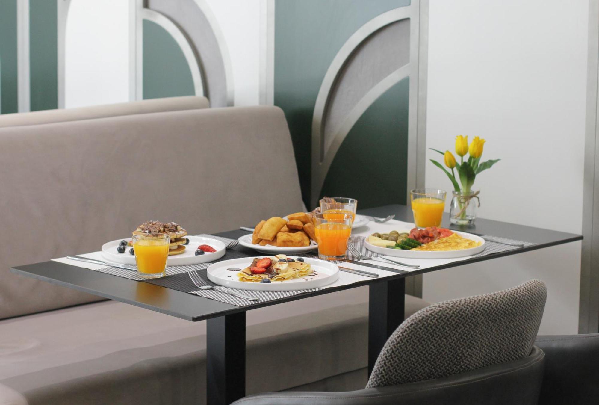 Compas Boutique Hotel Голем Екстериор снимка