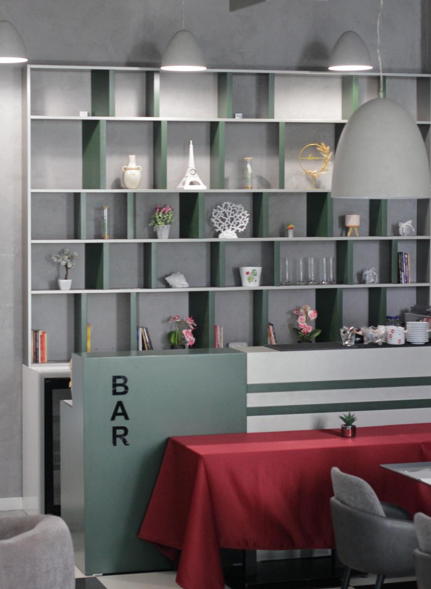 Compas Boutique Hotel Голем Екстериор снимка