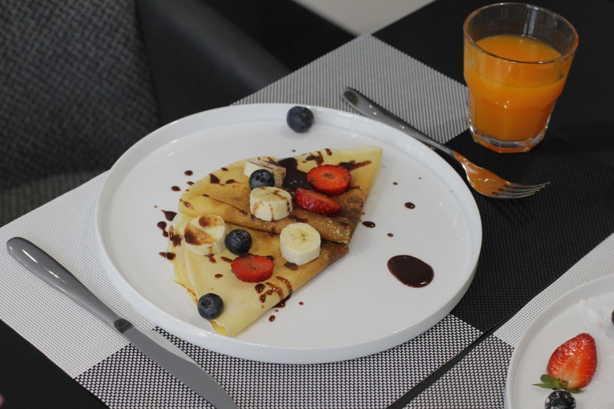 Compas Boutique Hotel Голем Екстериор снимка